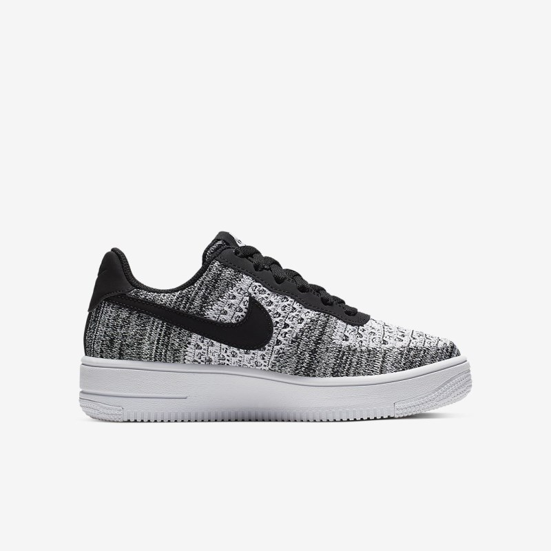 Nike エア フォース 1 フライニット 2.0 キッズ スニーカー 黒 | CE7827-185