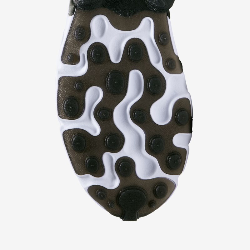 Nike エア マックス 270 React レディース スニーカー 黒 | RS6291-460