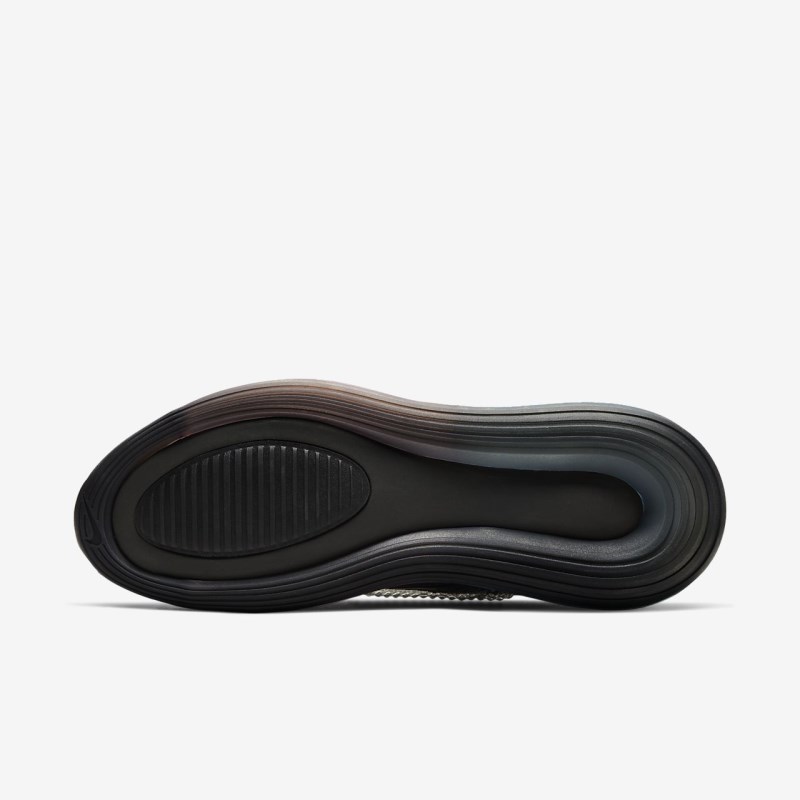 Nike エア マックス 720 メンズ スニーカー 暗グレー | MZ6878-016
