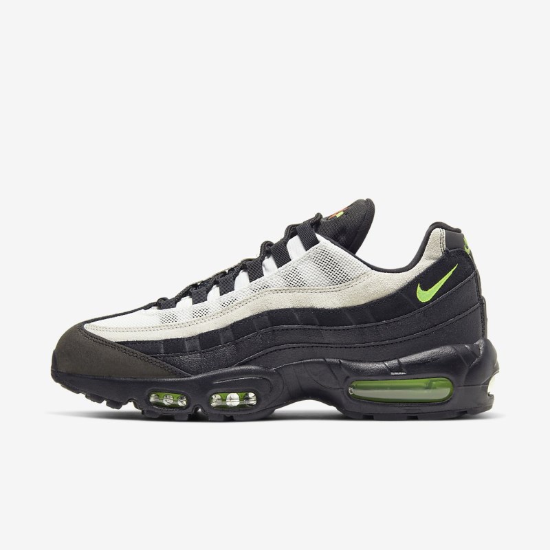Nike エア マックス 95 Essential レディース スニーカー 黒 | RX3516-515