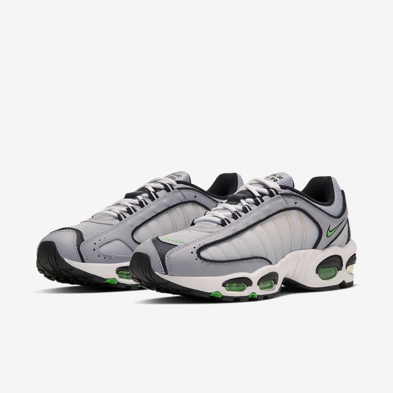 Nike エア マックス Tailwind IV メンズ スニーカー グレー | HE6072-579