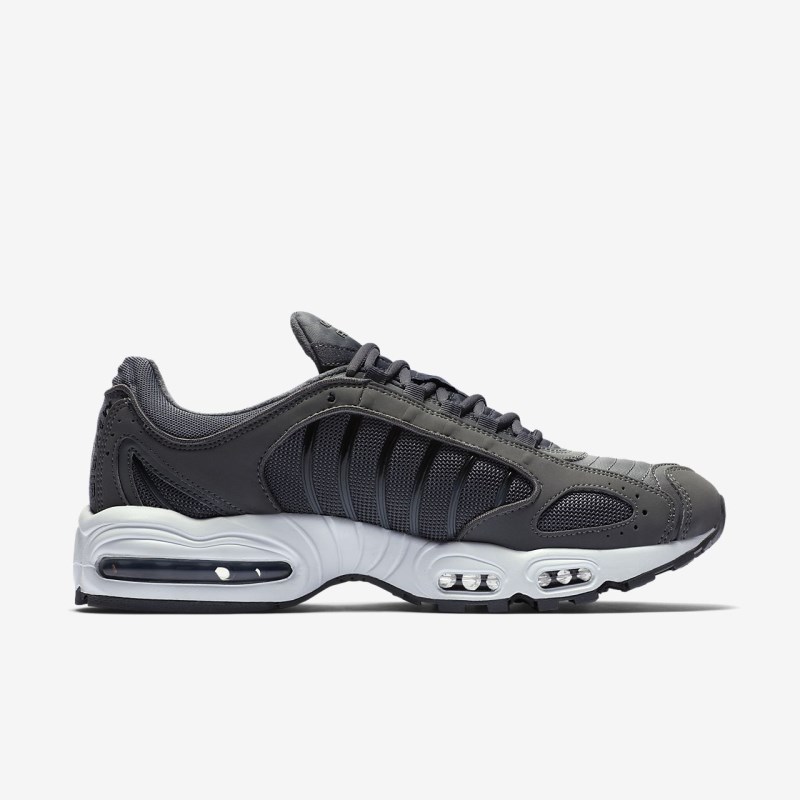 Nike エア マックス Tailwind IV メンズ スニーカー グレー | JV2525-505