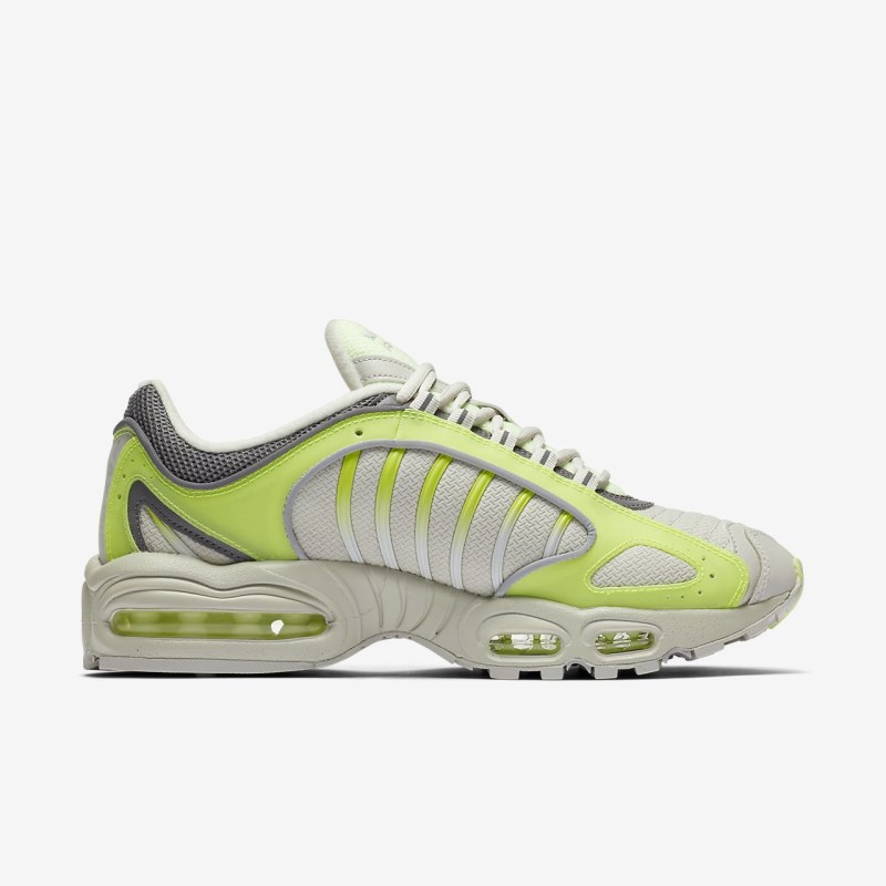 Nike エア マックス Tailwind IV メンズ スニーカー 緑 | HM4081-025