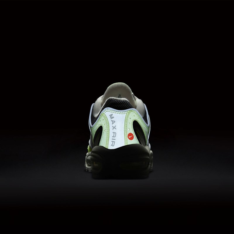 Nike エア マックス Tailwind IV メンズ スニーカー 緑 | HM4081-025