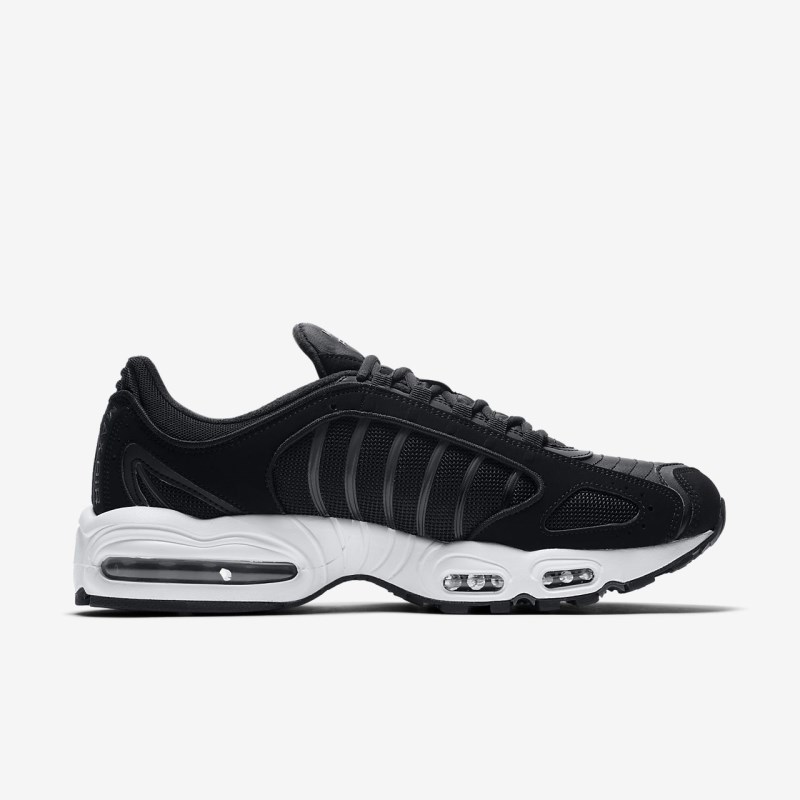 Nike エア マックス Tailwind IV メンズ スニーカー 黒 | XN9848-700