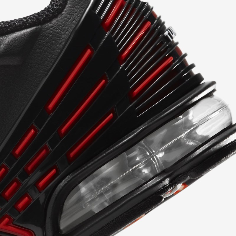 Nike エア マックス プラス 3 キッズ スニーカー 黒 | EQ2481-463