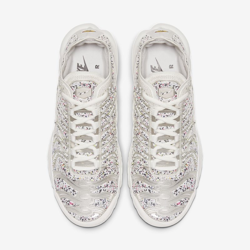 Nike エア マックス プラス LX レディース スニーカー 白 | UZ0857-422