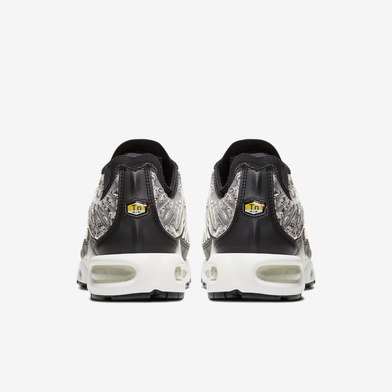 Nike エア マックス プラス LX レディース スニーカー 黒 | RZ0632-053