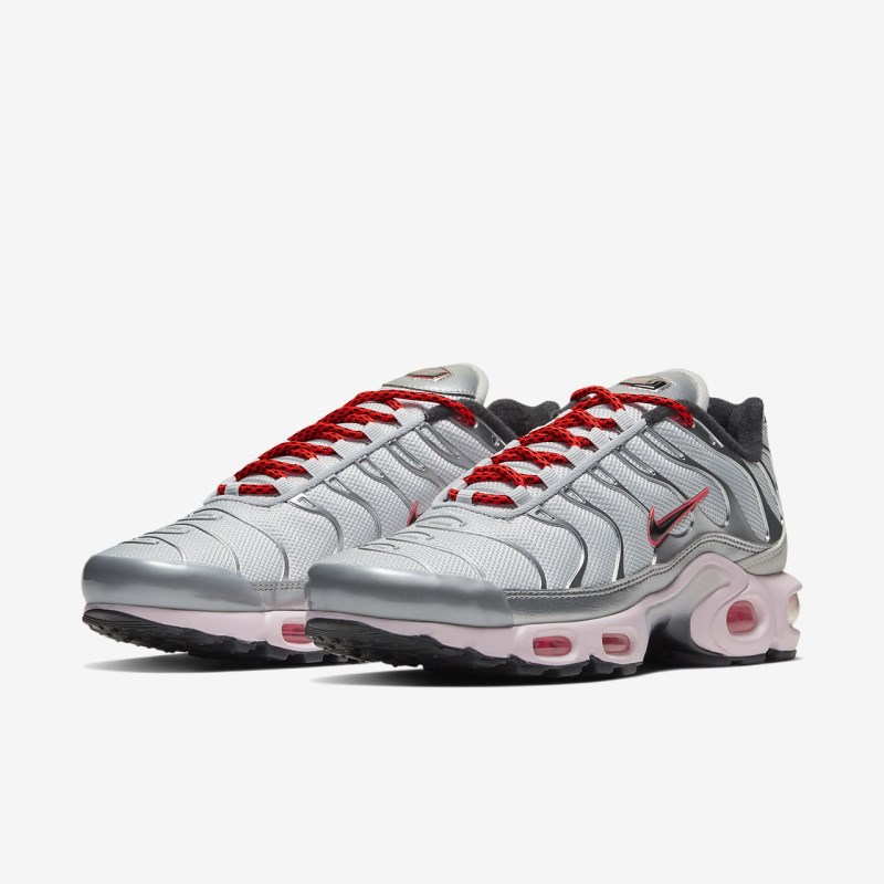 Nike エア マックス プラス レディース スニーカー シルバー | DA8386-200