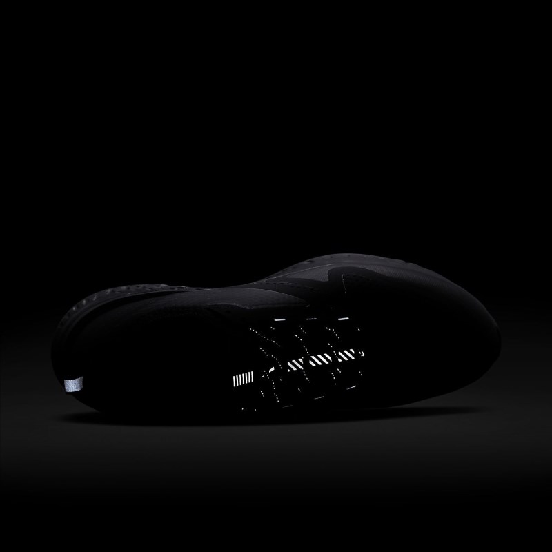 Nike オデッセイ React Shield 2 メンズ ランニングシューズ 黒 | EF3381-417