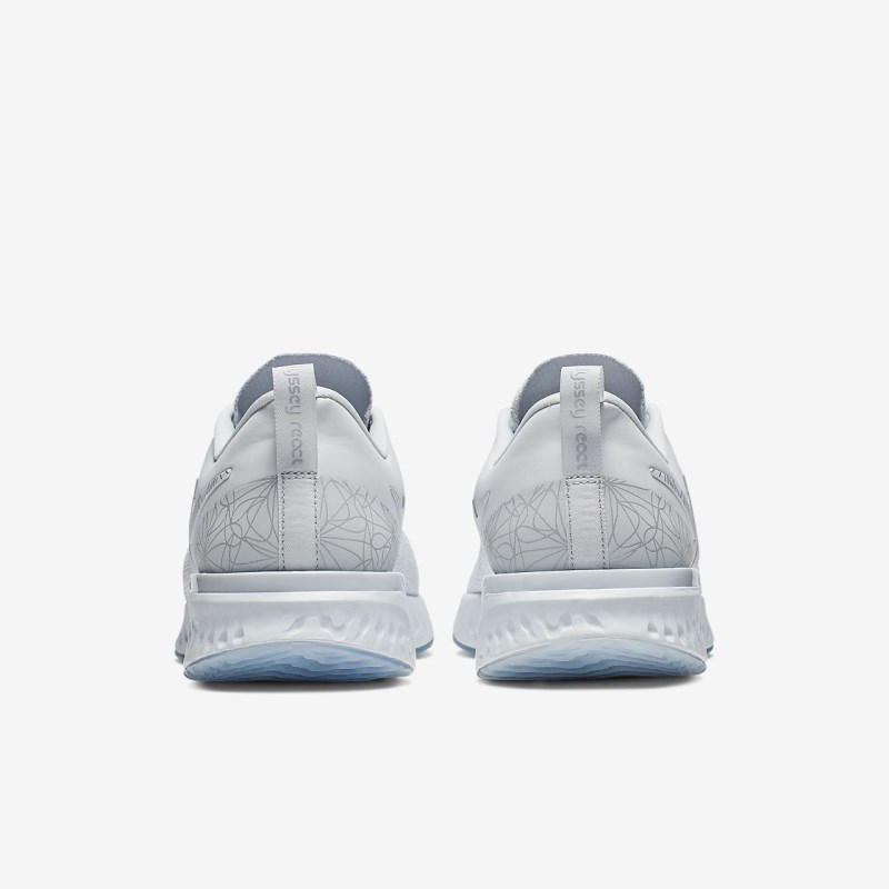 Nike オデッセイ React フライニット 2 メンズ ランニングシューズ 白 | YX8243-990