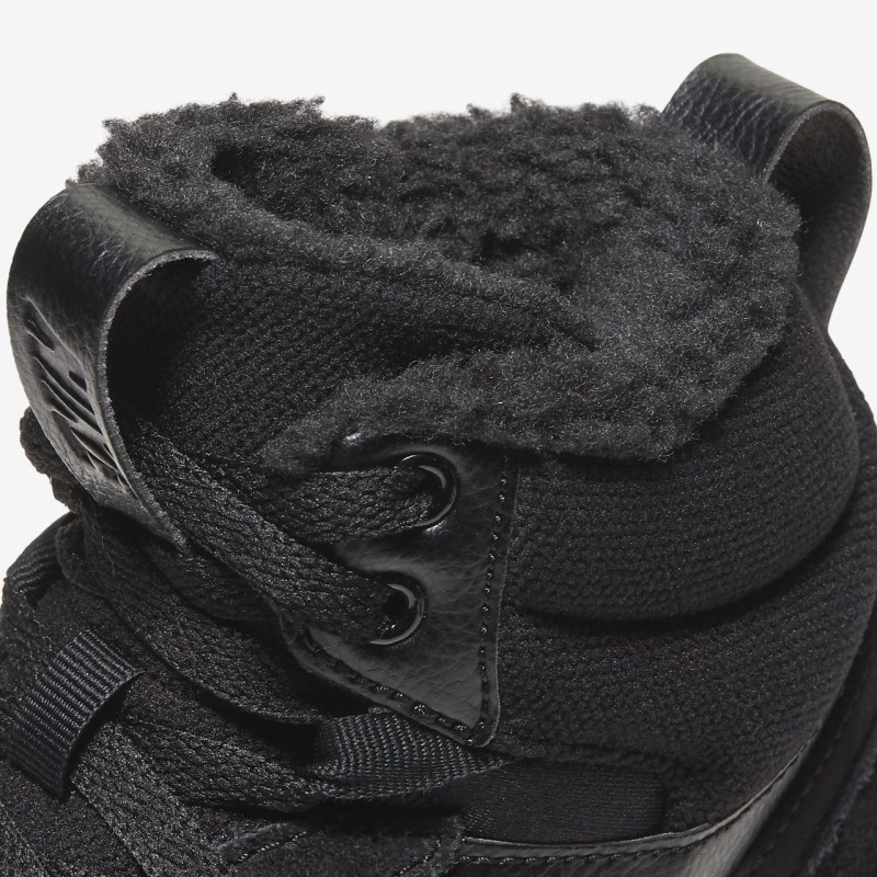 Nike コート Borough ミッドカット 2 キッズ スニーカー 黒 | ZN2500-958