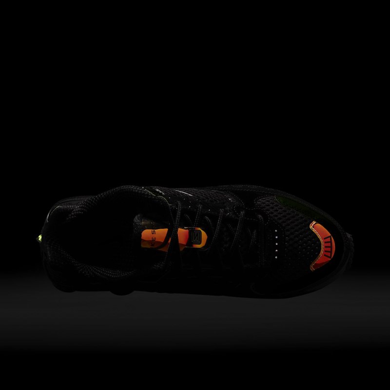 Nike ショックス Enigma 9000 レディース スニーカー 黒 | YD6262-406