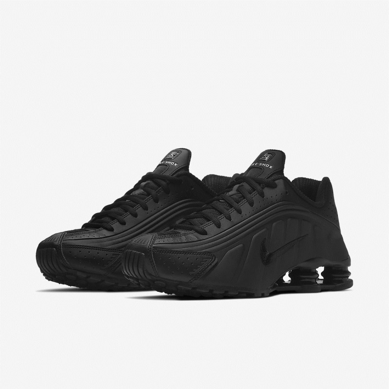 Nike ショックス R4 メンズ スニーカー 黒 | VG3071-365