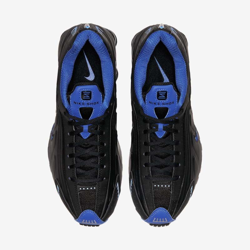 Nike ショックス R4 メンズ スニーカー 黒 | VL7817-309