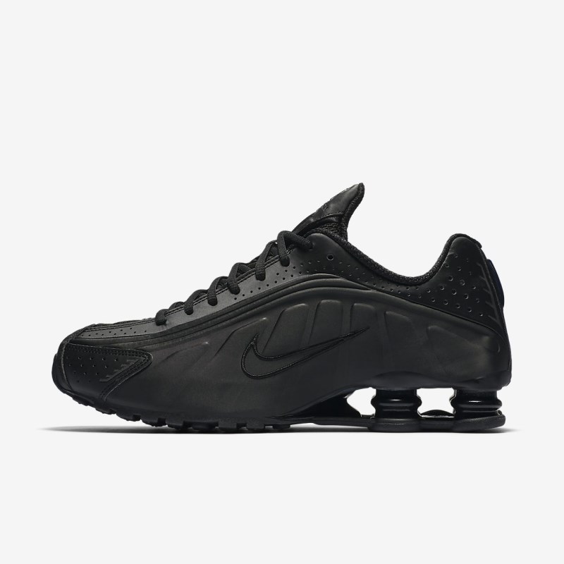 Nike ショックス R4 レディース スニーカー 黒 | VM3220-215