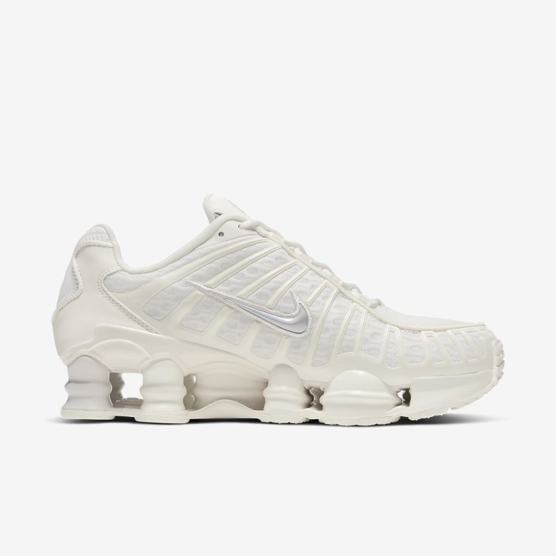 Nike ショックス TL レディース スニーカー 白 | BY0121-546