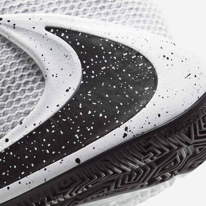 Nike ズーム Freak 1 レディース バスケットシューズ 白 | PL3625-388