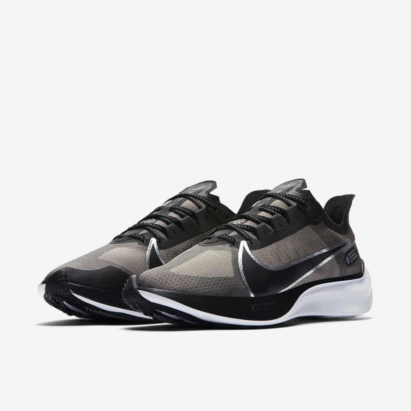 Nike ズーム Gravity メンズ ランニングシューズ 黒 | EC9507-822