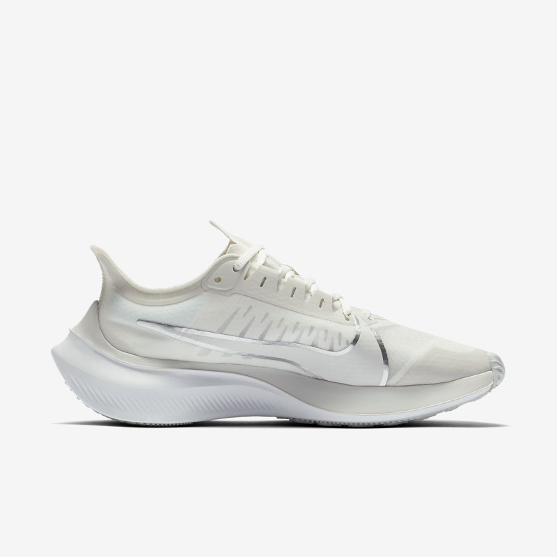 Nike ズーム Gravity レディース ランニングシューズ グレー | SU7917-621