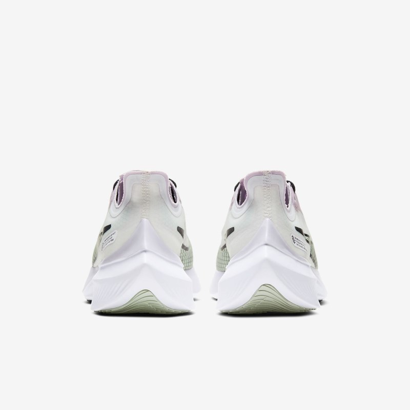 Nike ズーム Gravity レディース ランニングシューズ 白 | WN3168-705