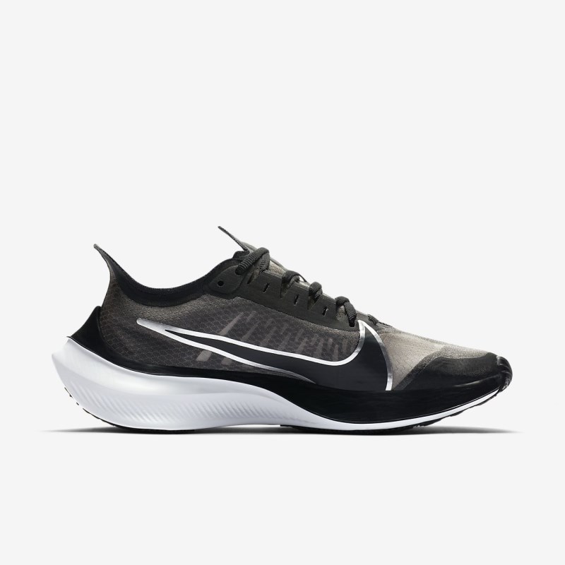 Nike ズーム Gravity レディース ランニングシューズ 黒 | WH1275-629