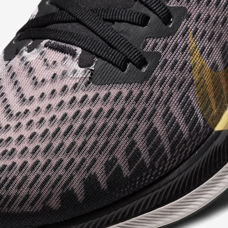 Nike ズーム ペガサス Turbo 2 レディース ランニングシューズ 黒 | WE4659-345