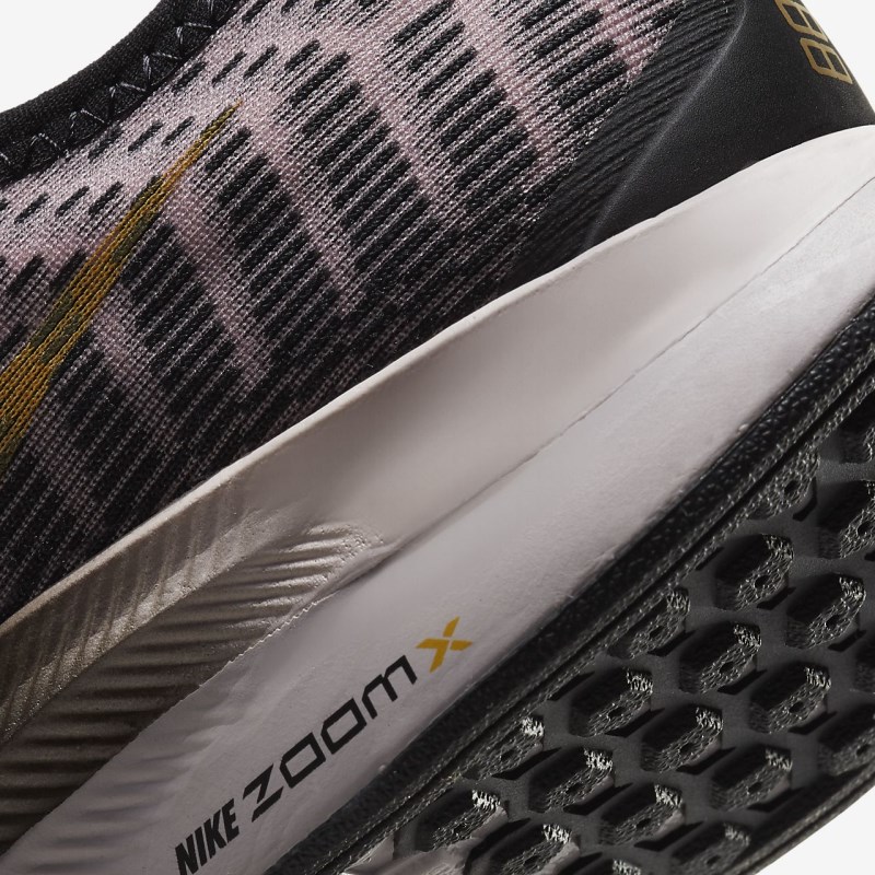 Nike ズーム ペガサス Turbo 2 レディース ランニングシューズ 黒 | WE4659-345