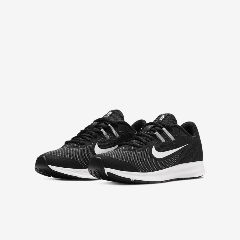 Nike ダウンシフター 9 キッズ ランニングシューズ 黒 | XS4559-794