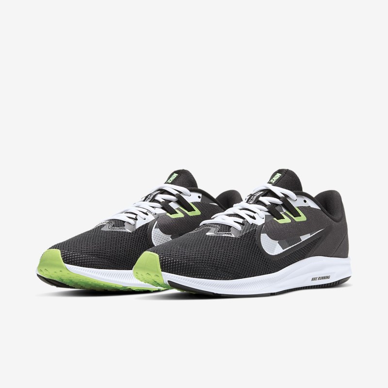 Nike ダウンシフター 9 メンズ ランニングシューズ 黒 | DF2427-106
