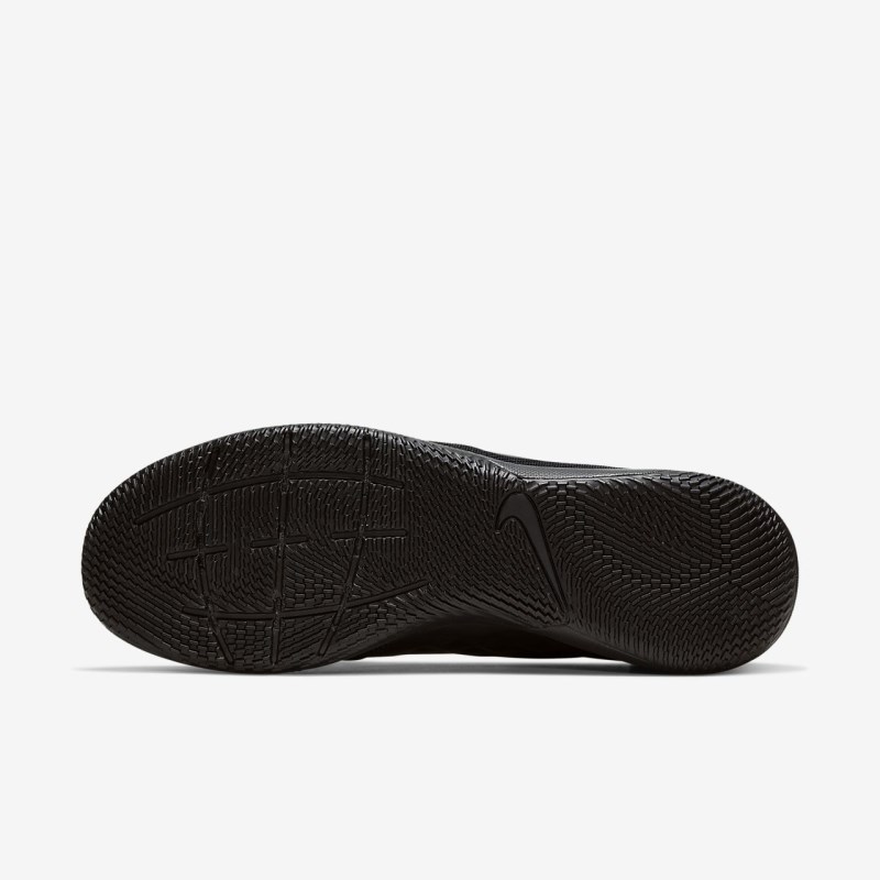 Nike ティエンポ レジェンド 8 Academy IC メンズ サッカーシューズ 黒 | GY2360-561