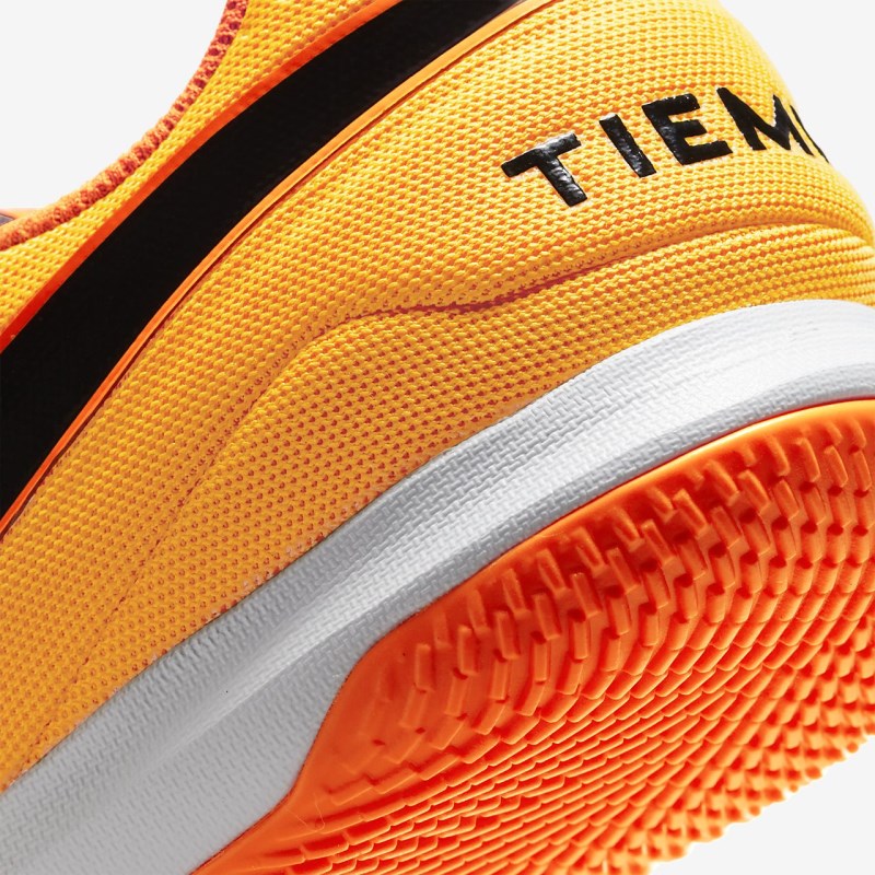 Nike ティエンポ レジェンド 8 Academy IC レディース サッカーシューズ 黒 | LB4289-354