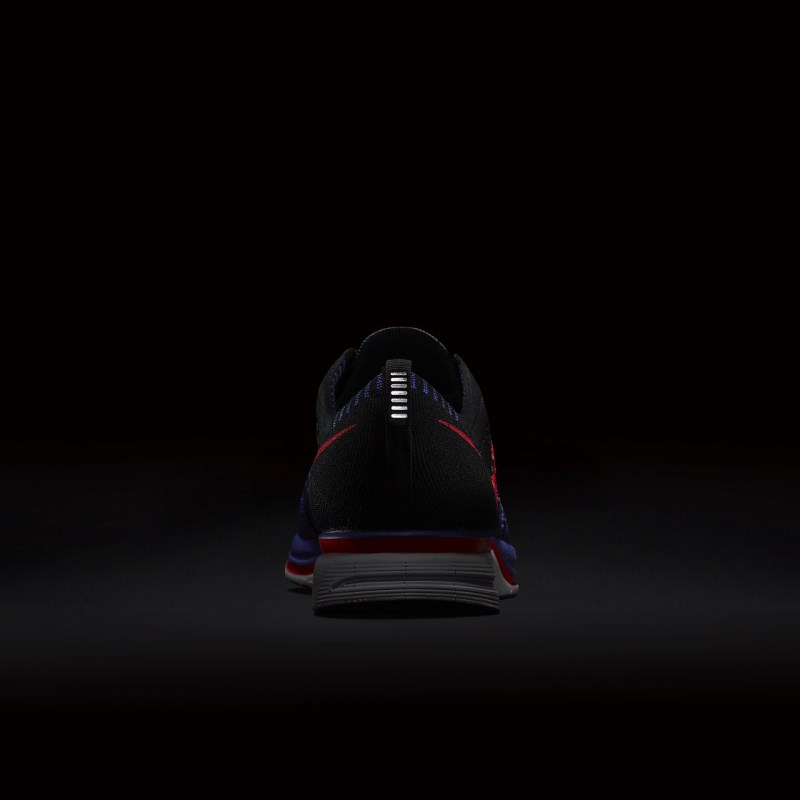 Nike フライニット トレーナー レディース スニーカー 黒 | ZO7486-032