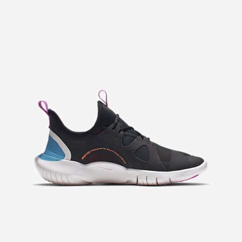 Nike フリー RN 5.0 キッズ ランニングシューズ 黒 | GR3988-989