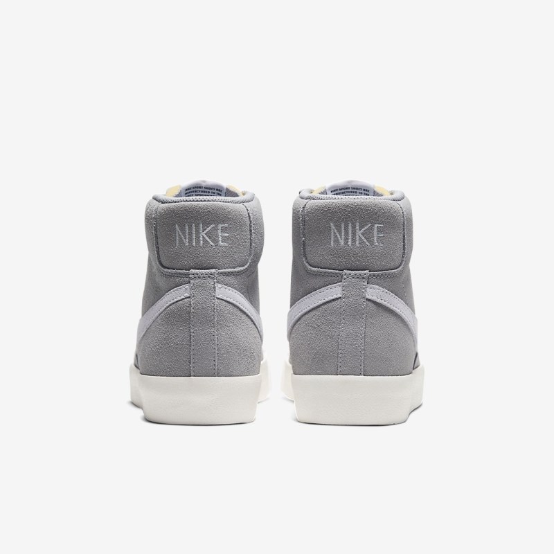 Nike ブレザー ミッドカット '77 スエード メンズ スニーカー グレー | LP4644-262