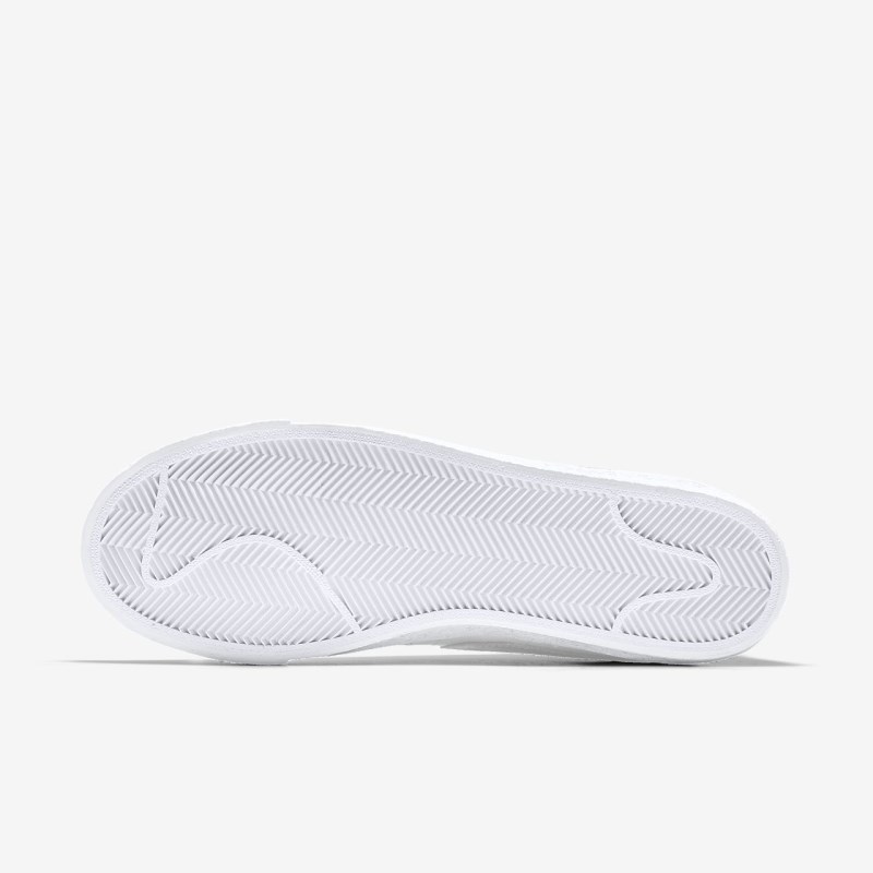 Nike ブレザー ロー レディース スニーカー 白 | GZ7549-305