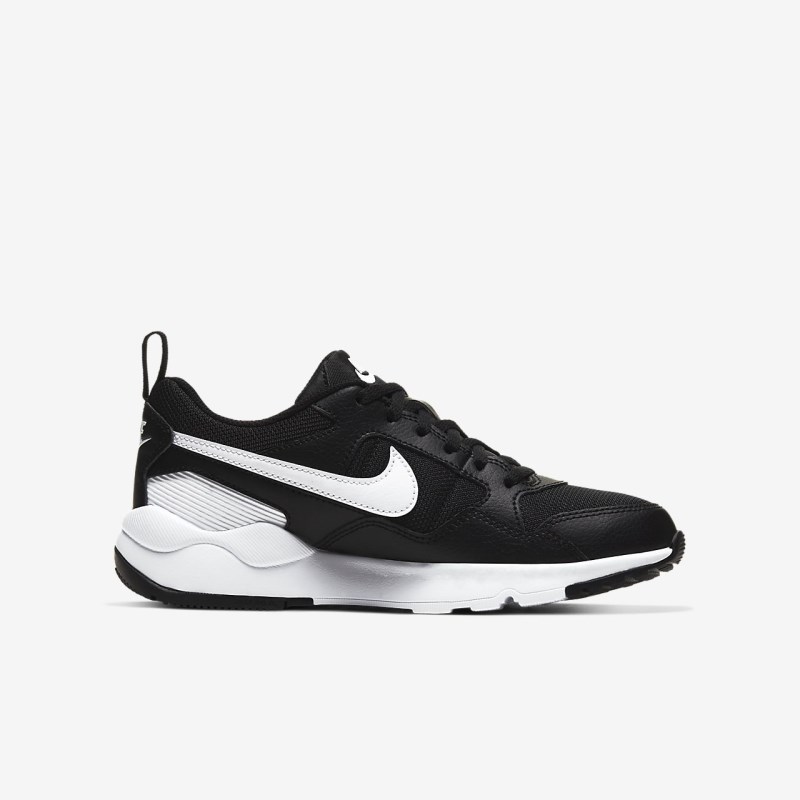 Nike ペガサス '92 Lite キッズ トレーニングシューズ 黒 | ML6279-071