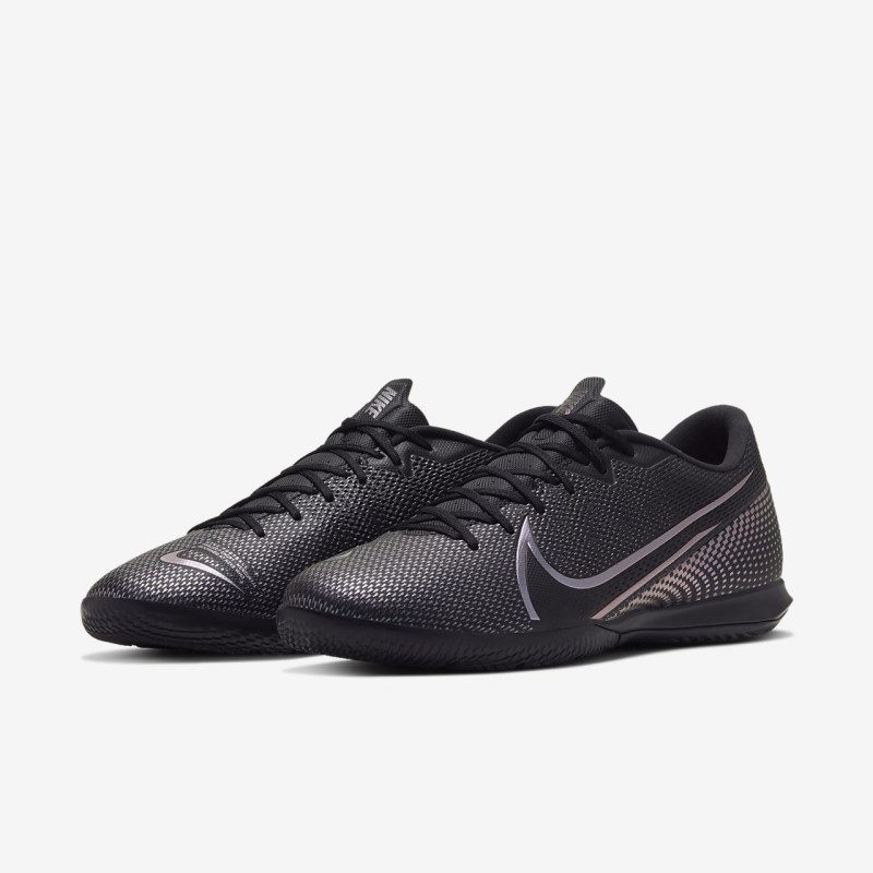 Nike マーキュリアル Vapor 13 Academy IC メンズ サッカーシューズ 黒 | VM2641-748