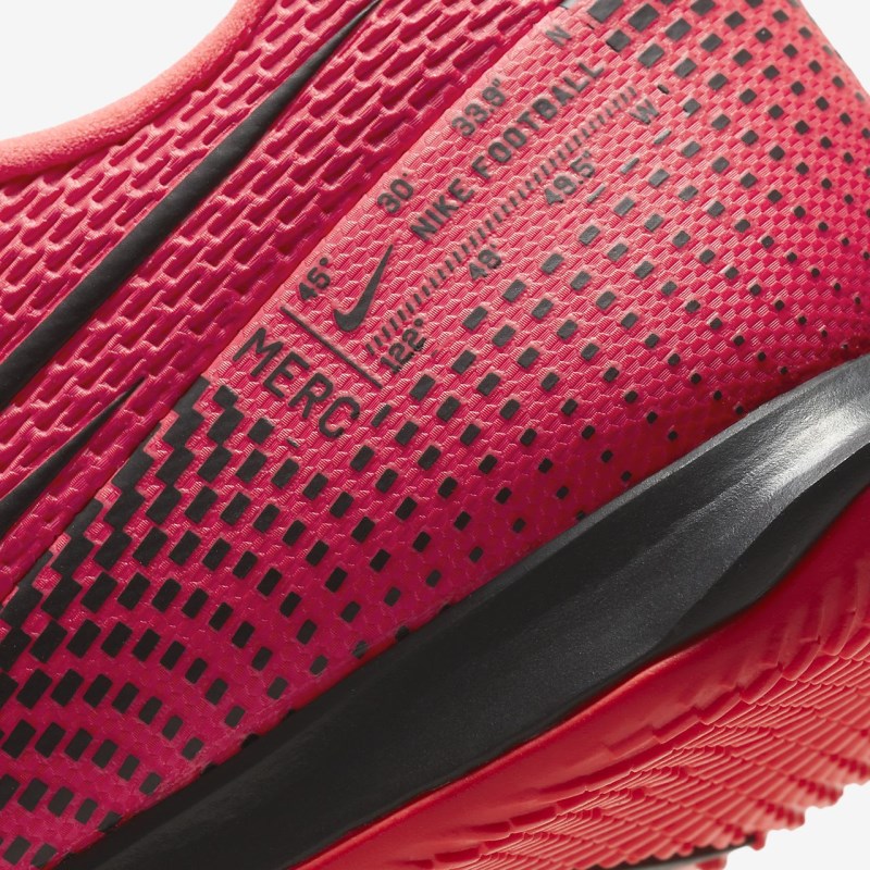 Nike マーキュリアル Vapor 13 Academy IC レディース サッカーシューズ 赤 | EU5315-362