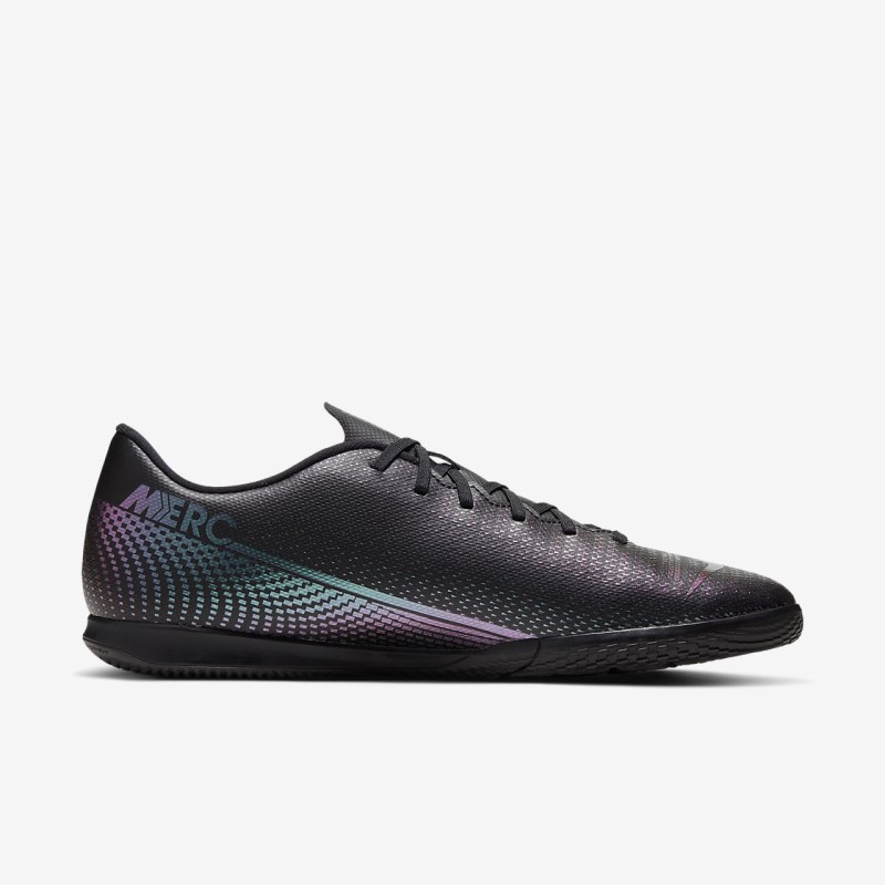 Nike マーキュリアル Vapor 13 Club IC レディース サッカーシューズ 黒 | EC7942-652