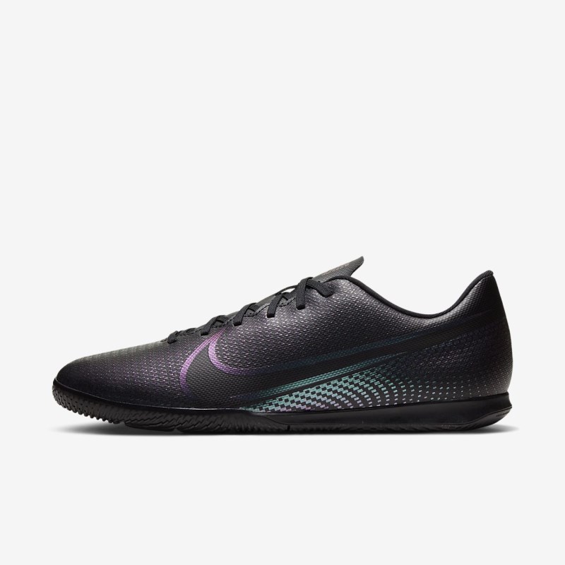 Nike マーキュリアル Vapor 13 Club IC レディース サッカーシューズ 黒 | EC7942-652