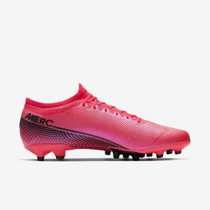 Nike マーキュリアル Vapor 13 Pro AG-PRO レディース サッカーシューズ 赤 | ED1144-981