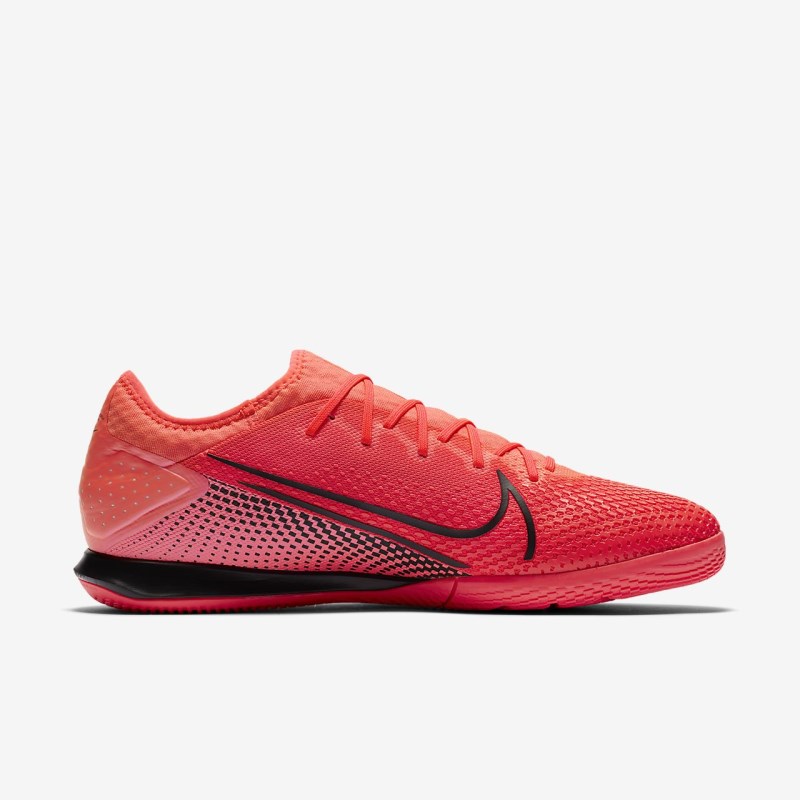Nike マーキュリアル Vapor 13 Pro IC レディース サッカーシューズ 赤 | BF5547-601