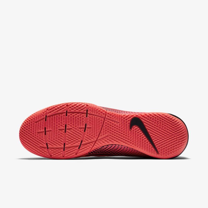 Nike マーキュリアル Vapor 13 Pro IC レディース サッカーシューズ 赤 | BF5547-601