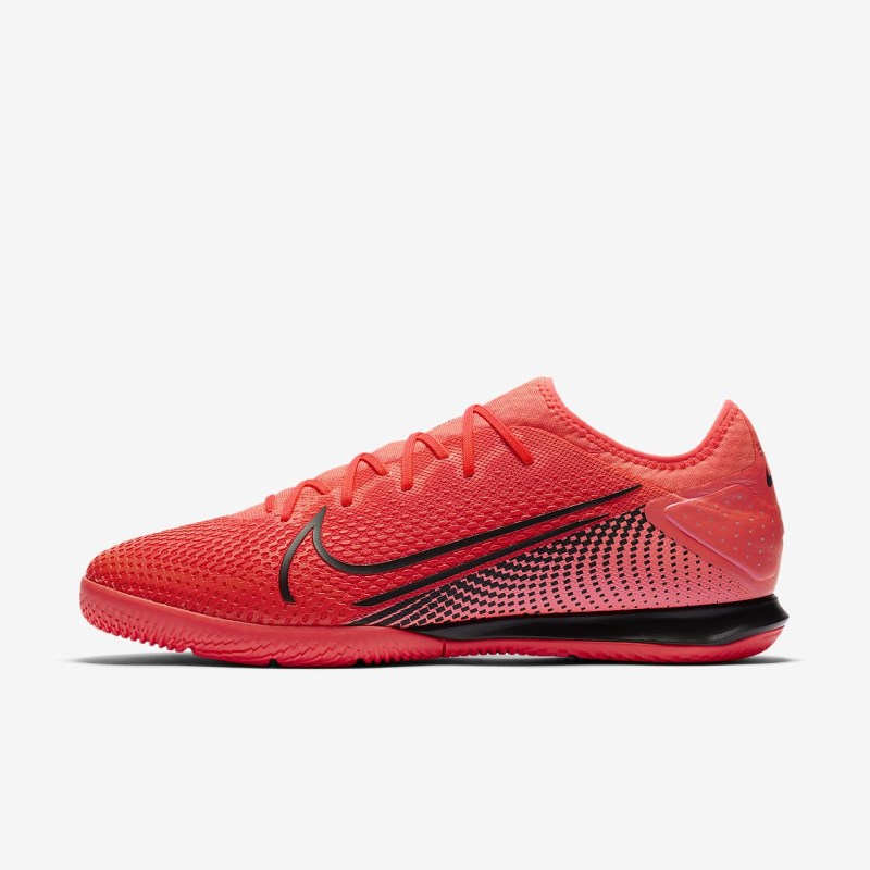 Nike マーキュリアル Vapor 13 Pro IC レディース サッカーシューズ 赤 | BF5547-601