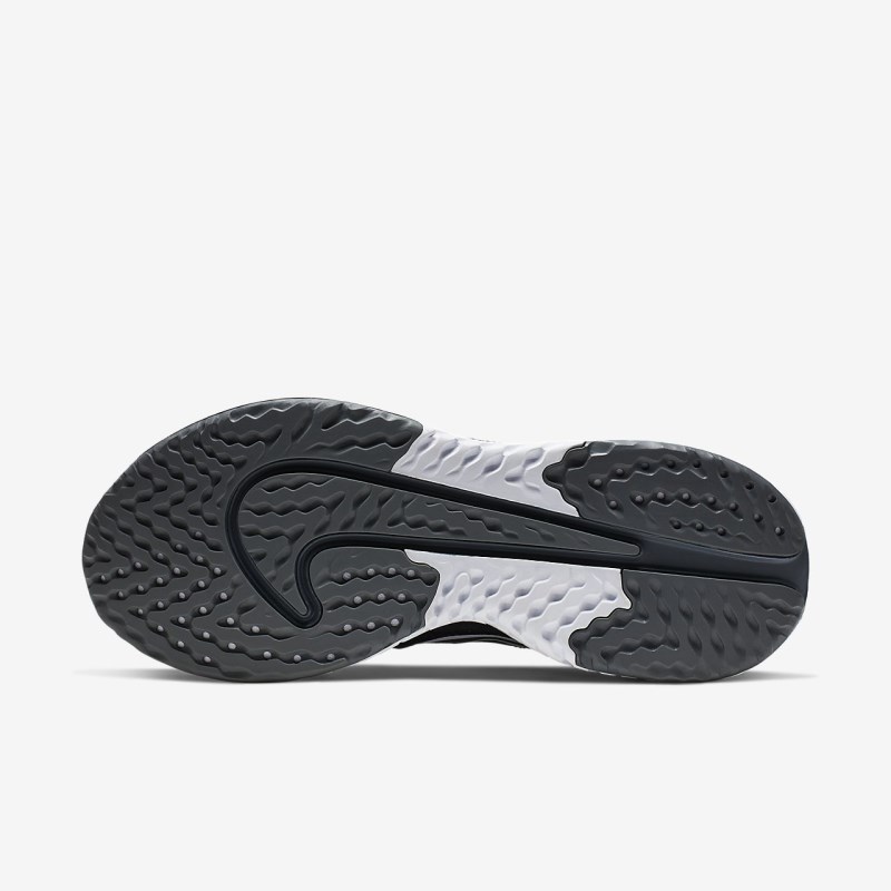 Nike レジェンド React 2 レディース ウォーキングシューズ 黒 | VU7689-880