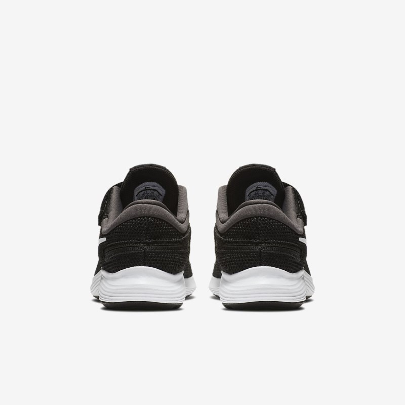 Nike レボリューション 4 FlyEase キッズ ランニングシューズ 黒 | XH2116-113