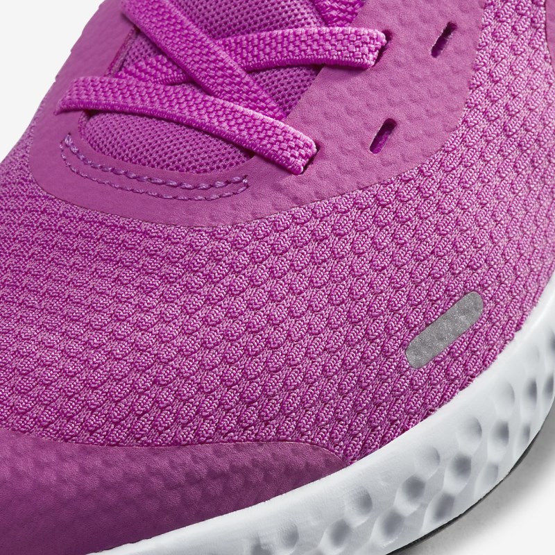Nike レボリューション 5 FlyEase キッズ ランニングシューズ 黒 | HI9018-416