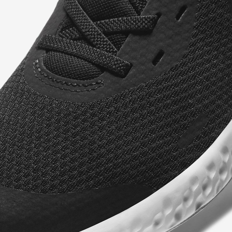 Nike レボリューション 5 FlyEase キッズ ランニングシューズ 黒 | QY1390-585