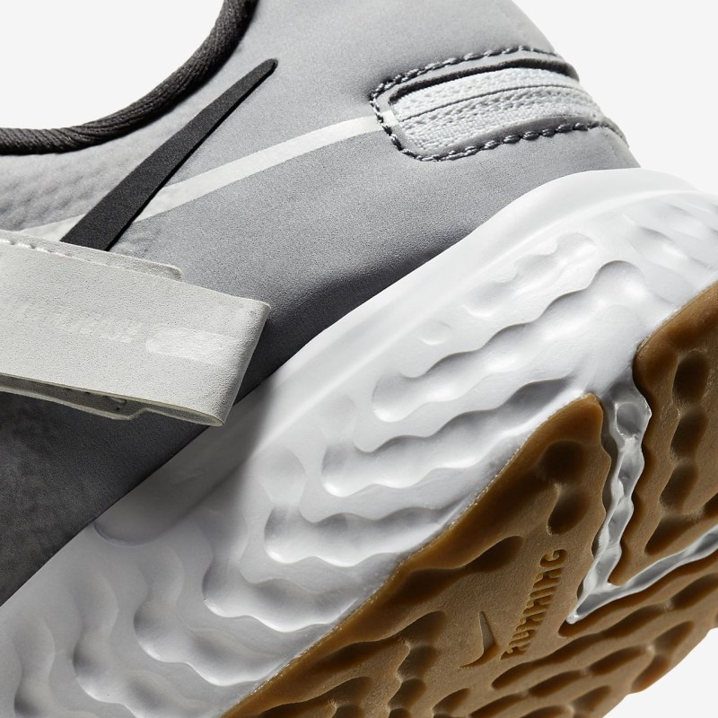 Nike レボリューション 5 FlyEase メンズ ランニングシューズ グレー | HJ9412-739